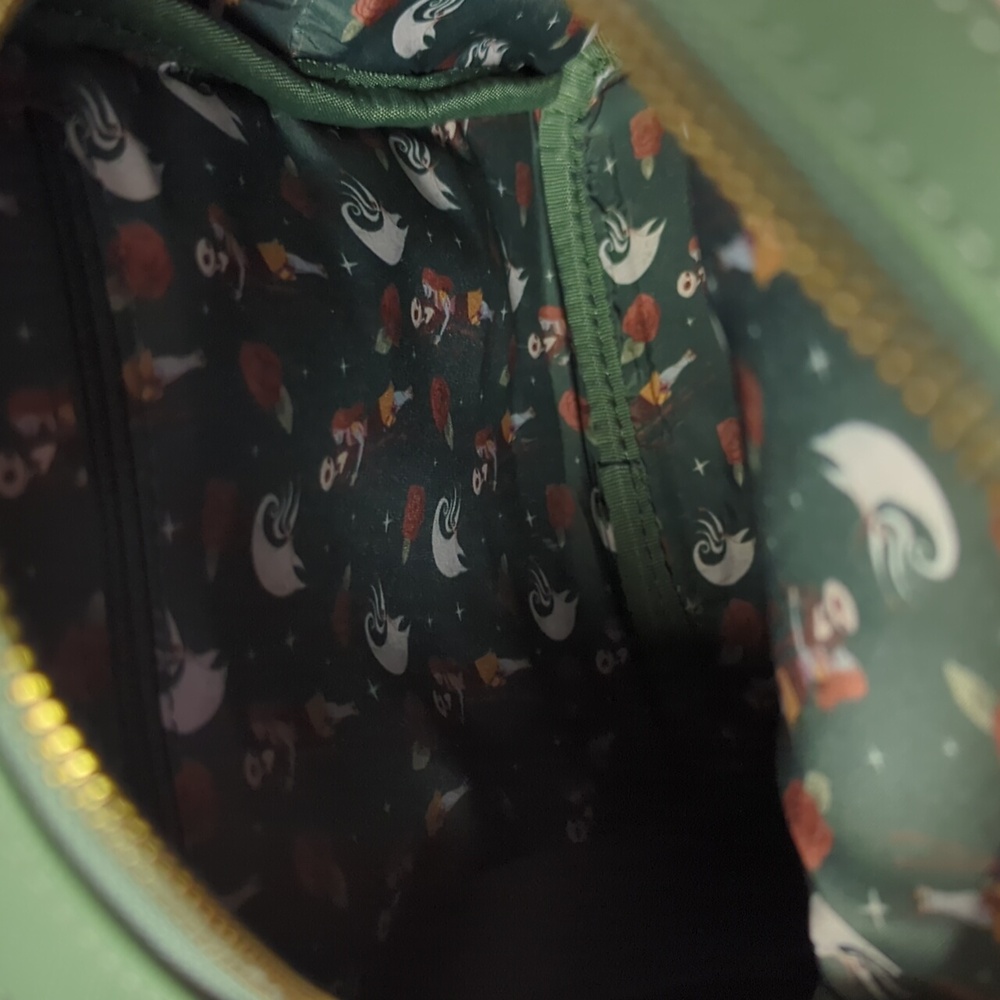 Loungefly Disney Tim Burton Nightmare Before Christmas Bag. - Picture 7 of 8